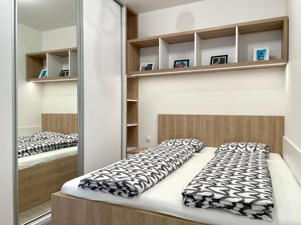 Appartement Arenas à Bratislava Extérieur photo
