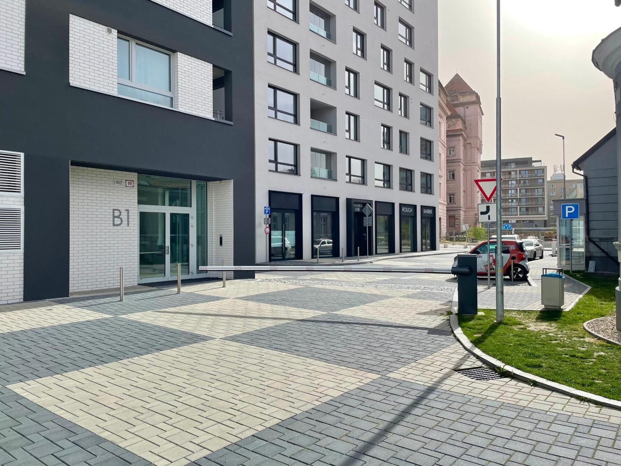 Appartement Arenas à Bratislava Extérieur photo